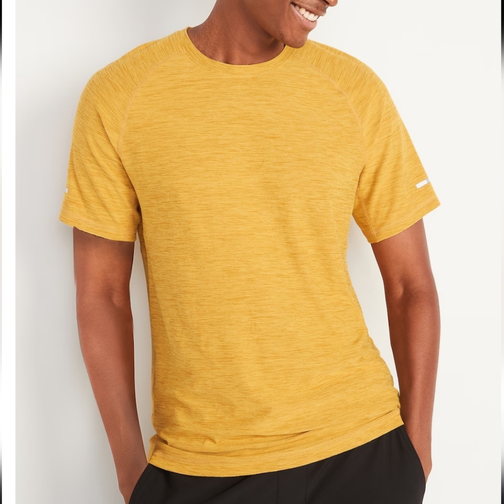 NWT Old Navy Active Breathe On T-Shirt Men's XXXL Honey Mustard Yellow